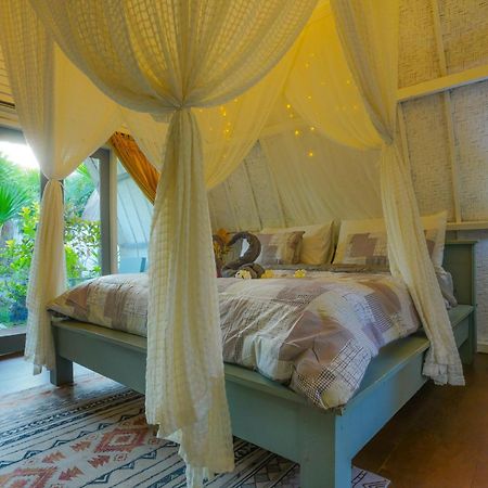 Отель Gili Inlander Гили Траванган Экстерьер фото