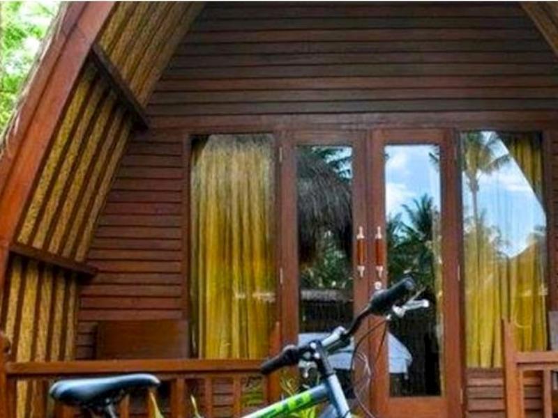 Отель Gili Inlander Гили Траванган Экстерьер фото