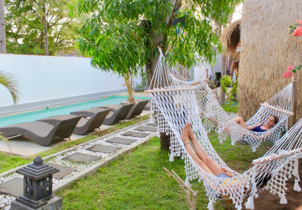 Отель Gili Inlander Гили Траванган Экстерьер фото